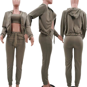 ชุดเซ็ทลำลองผู้หญิงแบบมีฮู้ด 3 ชิ้น ผ้าฟลีซ ไซส์ใหญ่ ผลิตจากโพลีเอสเตอร์/คอตตอน ป้องกันไฟฟ้าสถิต คุณภาพสูง - Product Image 6