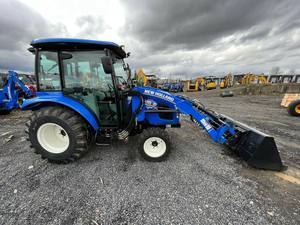Tractor NEW HOLLAND BOOMER 40 T4B 4x4 de 40 HP, Tractor de Ruedas Subcompacto con Motor de Alta Productividad - Product Image 5