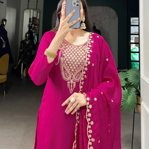 Ensemble délicat kurta en organza avec fond élastique uni brodé de fil à paillettes et brodé dupatta cousu ethnique festif - Product Image 2