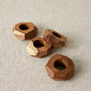 Anillo para Servilletas Hecho a Mano en Madera de Acacia, Diseño Premium, Estilo Americano, Duradero, Ecológico, Disponible para Bodas y Celebraciones - Venta al Por Mayor - Product Image 1