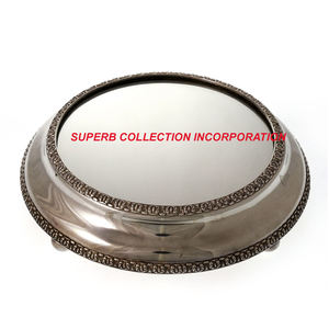 ขาตั้งเค้กโลหะโบราณและวินเทจ - Product Image 1