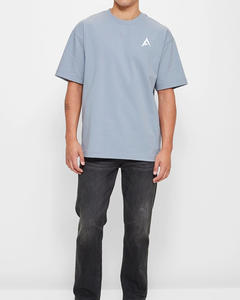 Top Trending Camiseta de media manga para hombre 100% algodón suave y transpirable Slim Fit con logotipo personalizado y bordado - Product Image 3