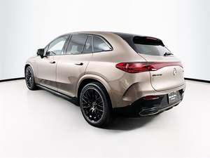 BARELY USED LIKE NEW AND PRICE FRIENDLY 2025 MBENNZZ EQE 350 AMG 4MATIC LUXURY ELECTRIC SUV PANORAMIC SUNROOF LEATHER SEATS - Product Image 6