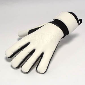 Guantes de portero personalizados de nuevo diseño Guantes de portero de buena calidad hechos en Pakistán - Product Image 2