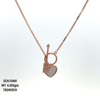 Nuevo collar con colgante de CZ en forma de V de la suerte chapado en oro de 18 quilates cadenas geométricas de dos capas para mujer para boda y regalo