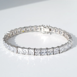 Pulsera de tenis de plata de ley 925 con diamantes de moissanita VVS, corte princesa elegante, pulsera de lujo para mujer, regalo de boda - Product Image 4