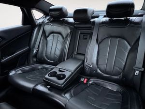 NEATLY usado 2016 Chry_s_ler 200 S Sedan FWD - Product Image 2