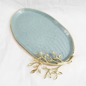 Diseño de rama de árbol turco fundido de aluminio con bandeja de servicio de metal con acabado esmaltado para servir chocolate y postres - Product Image 2