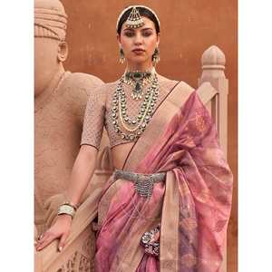 Sari Festivo de Organza con Estampado Digital Rosa Atractivo para Mujer, con Blusa para Ocasiones Especiales - Product Image 1