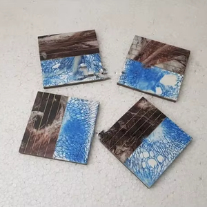 ที่รองแก้วลายคลื่นทะเล ทำจากไม้และเรซิ่น สำหรับใช้ในบ้าน โรงแรม หรือร้านอาหาร ราคาขายส่ง งานแฮนด์เมด - Product Image 1