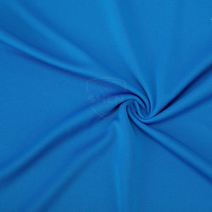 Prix de gros Uniforme de football léger et respirant Logo personnalisé Créez votre propre uniforme de football - Product Image 5