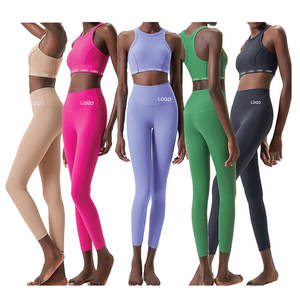 Nueva llegada personalizada de las mujeres de manga larga de cuello redondo sin costuras ropa activa conjunto de pantalones cortos de fitness conjunto de yoga - Product Image 1