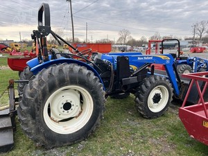 Nuevo Tractor de Jardín New Holland TT75A, Tractor de Orugas 4x4/4x2, Tractor de 75 CV - Product Image 2