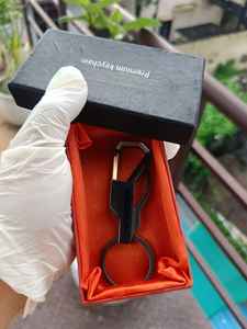 Llavero de acero inoxidable resistente Soporte de anillo de metal para llaves y accesorios diarios para el mejor precio al por mayor - Product Image 4