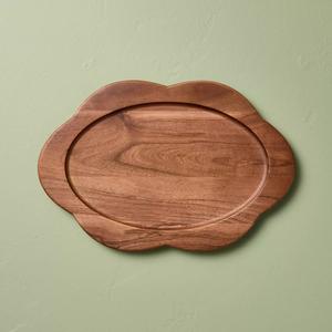 Plateau rond en bois élégant avec poignées en métal noir parfait pour servir et organiser dans votre salon - Product Image 6