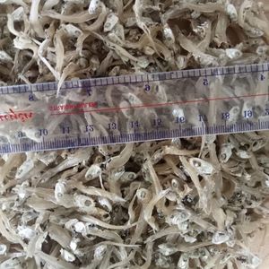 Anchoas secas de CALIDAD PREMIUM, la mejor opción para caldos de fideos y mezclas de aperitivos crujientes - Product Image 4