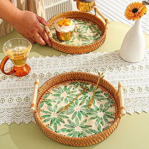 Plateau moderne en rotin et nacre, mosaïque de luxe, MOP, fabriqué au Vietnam - Product Image 2