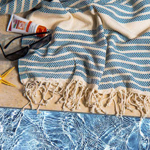 Toallas de playa Peshtemal de algodón turco con logotipo personalizado al por mayor, diseño de rayas ligeras y suaves lavadas a la piedra vintage directo de fábrica - Product Image 4
