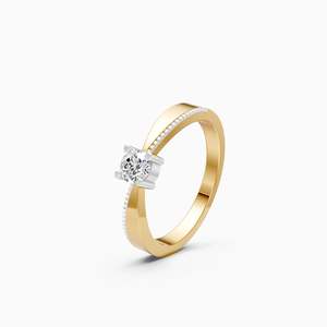 Bague solitaire délicate et écologique en diamant de laboratoire rond de créateur, 0,21 ct, en or jaune, blanc et rose 9 carats - Product Image 3