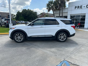 Explorer Limited 2023 con Tracción en las Cuatro Ruedas, Asientos de Cuero, Motor 2.3L I4, SUV Automático - Product Image 5