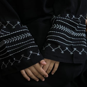 ชุดกิโมโนอาบายาแบบลำลองปักด้วยมือสำหรับผู้หญิงขนาด XXL มีกระดุมสำหรับผู้ใหญ่ทำด้วยมือสไตล์มุสลิม - Product Image 1