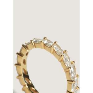 Anillo de Diamantes Marquise Eternity en Oro Amarillo - Product Image 6