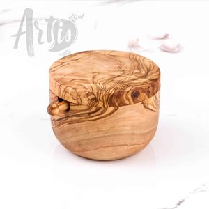 Elegante bodega de sal de madera de olivo con tapa giratoria y cuchara herramienta de almacenamiento de hierbas y especias - Product Image 1
