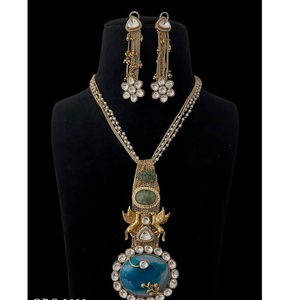 Beautiful Gold Plated Brass Templet Style <b>Moissanite</b> Kundan <b>Necklace</b> Set Earrings Women Designer Party Engagement Wedding Gift - Product Image 1