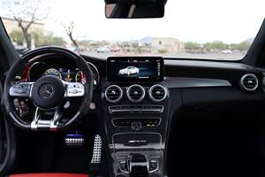 LISTO PARA ENVIAR - USADO, VOLANTE A LA IZQUIERDA |   CONDUCCIÓN DERECHA |   AMG C63 S COUPE 2019 |   17800 millas, 503 HP, motor V8 biturbo - Product Image 3