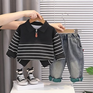 Set Due Pezzi per Neonati Maschi: Camicia a Maniche Lunghe e Pantaloncini in Cotone con Stampa Cartoon per Primavera e Autunno - Product Image 2