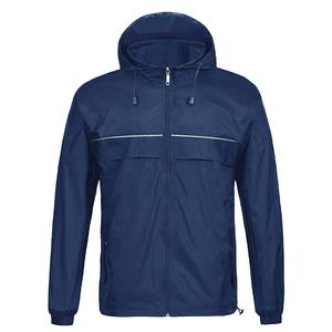 Chaqueta Cortavientos Personalizada de Tejido Softshell, Impermeable, Ligera, con Capucha y Cinta Reflectante para Pesca al Aire Libre para Hombre - Product Image 1