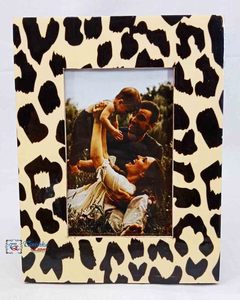 Cadre photo en bois artisanal unique avec impression, meilleur souvenir, produit cadeau décoratif, décoration de bureau, design en bois artisanal - Product Image 4