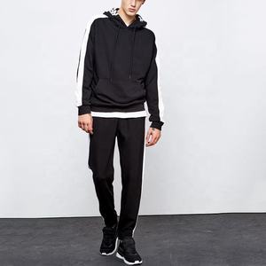 Ensemble de survêtements de gymnastique ajustés durables personnalisés pour adultes nouveau design survêtement du meilleur style article survêtements personnalisés - Product Image 1