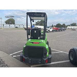 Mini Cargadora Frontal AVANT 635I 2025, Nueva, con 4 Años de Garantía, Origen Estadounidense - Product Image 5