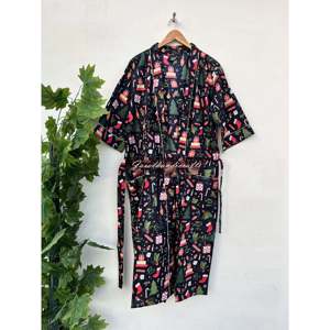 Bata tipo kimono con estampado navideño y bolsillos, vestido largo holgado de poliéster tejido de manga corta, 1 pieza con cintura elástica - Product Image 1