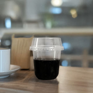 Vasos desechables de plástico de una sola pared de la fábrica de Vietnam 12oz 16oz 24oz con tapa Lisa para té de burbujas Boba Coffee Smoothie Juice - Product Image 1