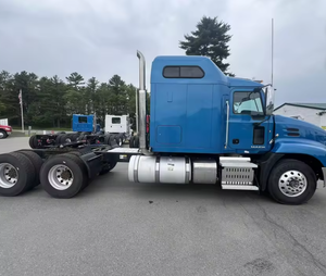 Used 2018 2017 For-MackS Pinnacle CXU613 RHD/LHD Used Sleeper Semi <b>Truck</b> - Mid Roof Sleeper <b>Truck</b> To Export Worldwide - Product Image 2