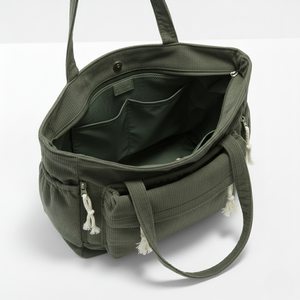 Bolso Tote Sadie de Pana Resistente al Agua para Uso Diario con Cierre de Cremallera, Bordado y Decoración de Borlas para Todas las Estaciones - Product Image 4