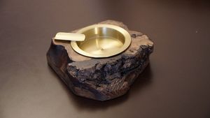 Cenicero de madera redondo rústico elegante diseño funcional - Product Image 3