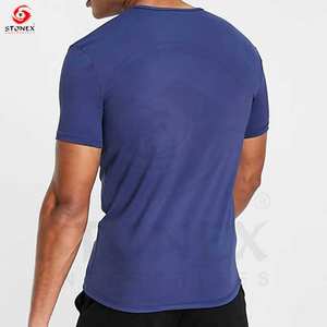 Sublimación personalizada Logo 100% Poliéster Camiseta Lisa Camiseta de secado rápido Unisex Hombres Gymwear para el deporte Venta al por mayor Diseño de impresión - Product Image 3