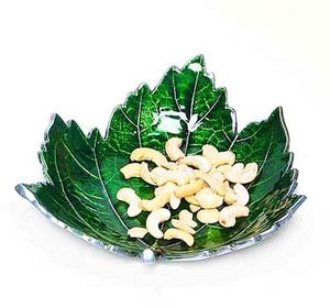 Nouveau design en forme de feuille plaquée argent Article cadeau décoratif Plateau en métal personnalisé Vente en gros Plateau en métal attrayant - Product Image 4