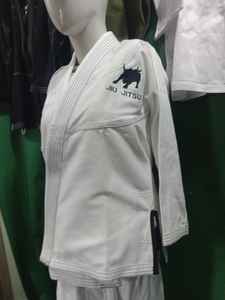 Uniforme BJJ de algodón 100% para hombre, superventas, ropa deportiva personalizada con técnicas de sublimación, nuevo diseño para entrenamiento de Karate - Product Image 2