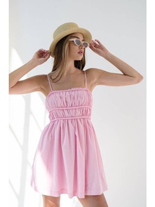 Robe mini rose à fines bretelles en mousseline coupe trapèze, décontractée pour l'été, simple, froncée, taille empire, encolure croisée, mignonne - Product Image 5