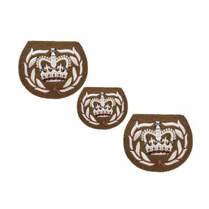 Chevrons de cérémonie NO 2 FAD, meilleur modèle personnalisé, couleur marron et broderie blanche - Product Image 1