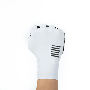 Gants de cyclisme personnalisés avec logo personnalisé Gants de sport durables antidérapants et confortables pour la conduite en extérieur - Product Image 5
