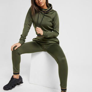 ชุดแจ็คเก็ตขนแกะผู้หญิง Juicy Coutour ชุดวอร์มผ้ากำมะหยี่เนื้อผ้าฝ้ายทรงเข้ารูป ชุดลำลอง 2 ชิ้น สไตล์หรูหรา สกรีนโลโก้ตามสั่ง ผ้าหนังกลับ สำหรับฤดูหนาว - Product Image 6