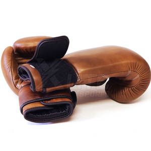 Guantes de Boxeo de Cuero Nuevos a Bajo Precio, Cierre de Gancho y Bucle, Diseño Transpirable y Ligero, Diseñados para Entrenamiento de Resistencia y Sparring Técnico - Product Image 4