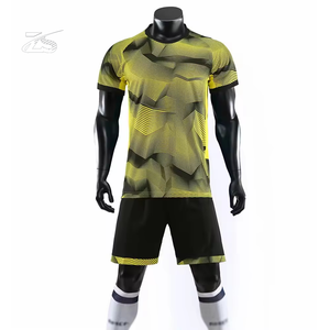 Nueva llegada de fútbol desgaste cómodo uniforme deportivo de alta calidad hecho en Pakistán - Product Image 2