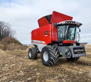 Cosechadora de Granos de Maíz y Papa Massey Ferguson 9540 de Alto Rendimiento para Arroz, Maní, Trigo, Algodón, Ajo, Maquinaria Agrícola - Product Image 3