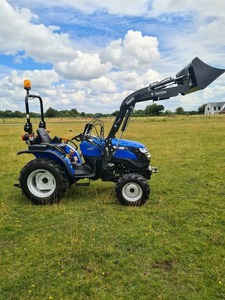 Nuevo Tractor de Andar Solis 26 de 22HP con Motor y Caja de Cambios - Product Image 2